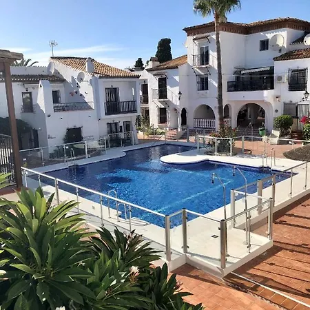 Nueva Pueblo Andaluz Casa Grafton